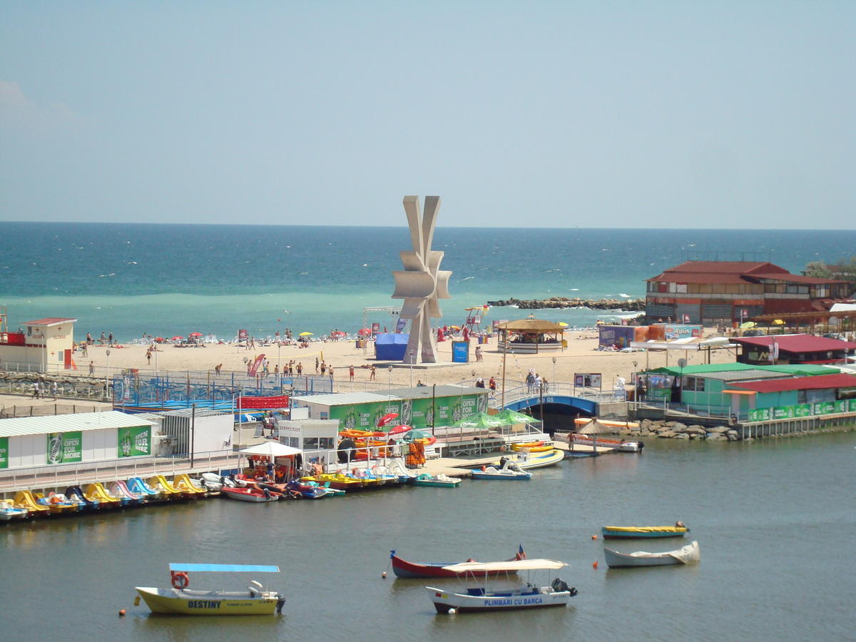 Hotel Prestige Costinesti Ngoại thất bức ảnh