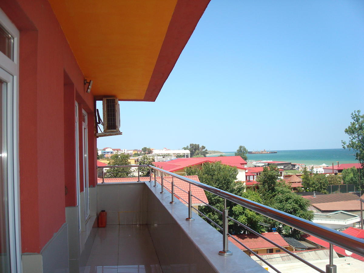Hotel Prestige Costinesti Ngoại thất bức ảnh