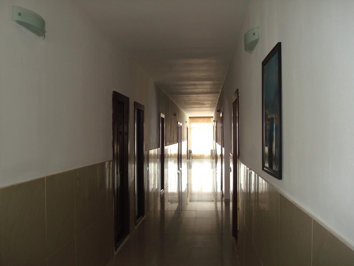 Hotel Prestige Costinesti Ngoại thất bức ảnh