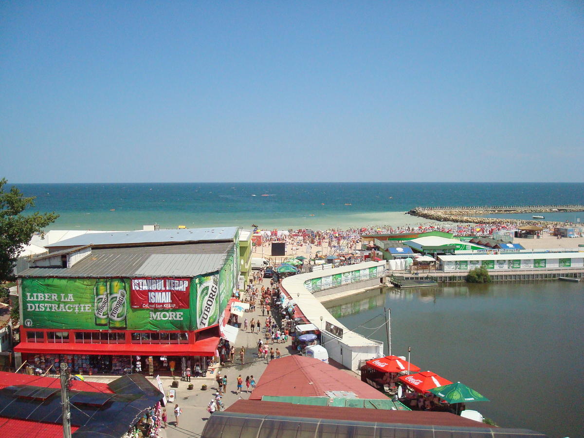 Hotel Prestige Costinesti Ngoại thất bức ảnh